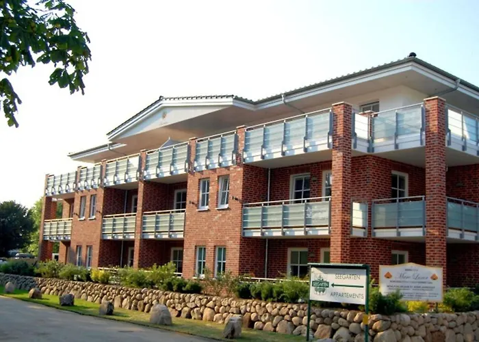 Bernstein Mare Luxor 06