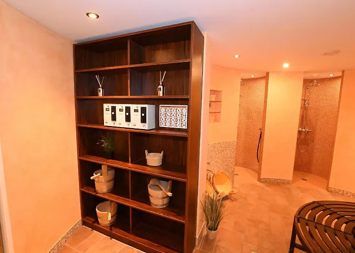 Bernstein Mare Luxor 06 Apartmán *